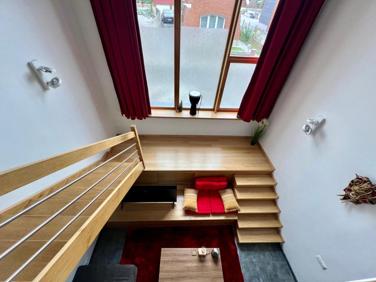 Capstay La Louvière Kültér fotó